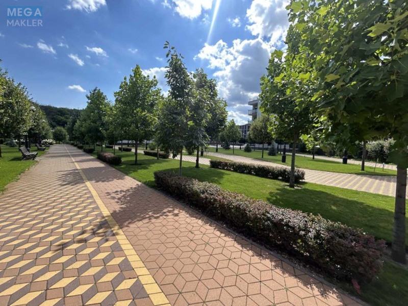 Оренда 3 кімнатної квартири, <a class="location-link" href="/kiev/" title="Недвижимость Київ">Київ</a>, <a class="location-link" href="/kiev/goloseevskij/" title="Недвижимость Голосіївський район">Голосіївський р-н</a>, Павла Грабовського пров., 11 (изображение 22)