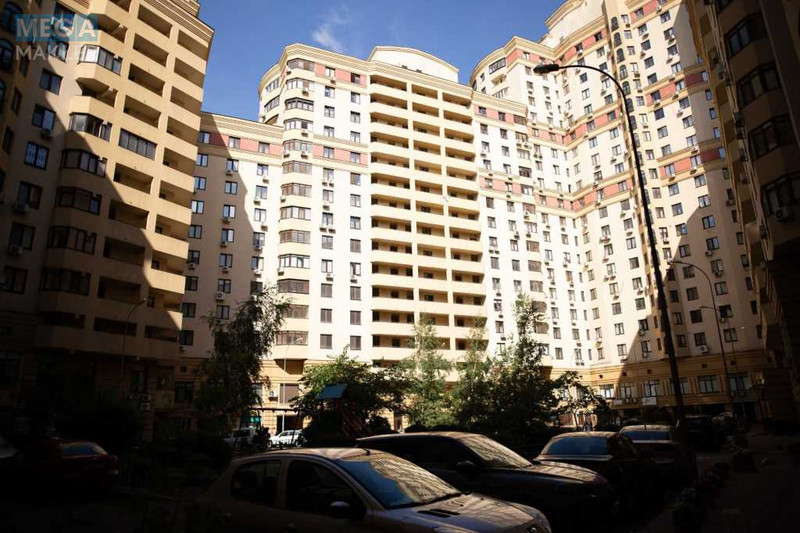 Продаж 3 кімнатної квартири (83/42/6), 12 пов. 24 пов. будинку, <a class="location-link" href="/kiev/" title="Недвижимость Київ">Київ</a>, <a class="location-link" href="/kiev/shevchenkovskij/" title="Недвижимость Шевченківський район">Шевченківський р-н</a>, Полтавская ул., 10 (изображение 17)