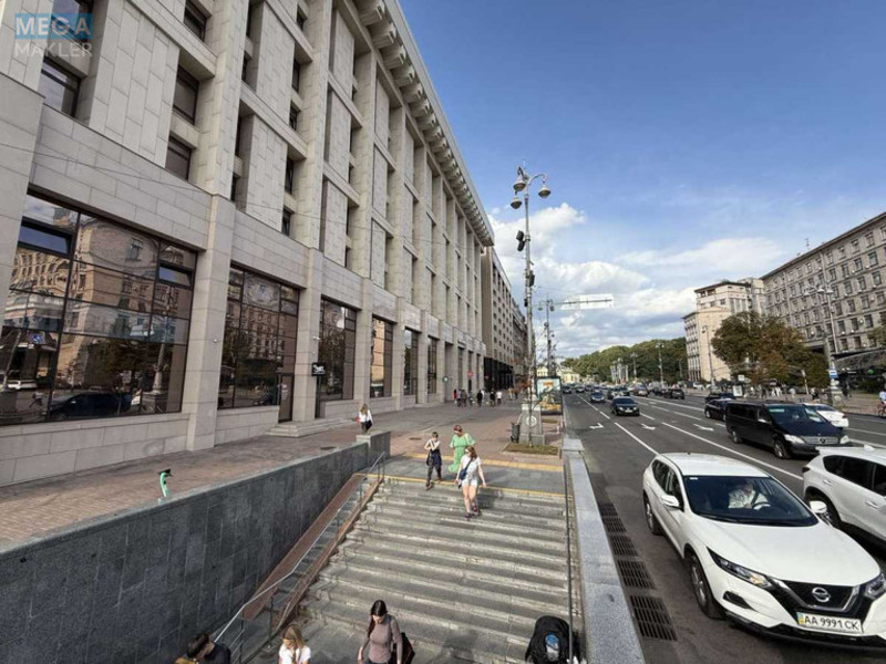 Оренда комерційної нерухомості, 500&nbsp;кв.м, <a class="location-link" href="/kiev/" title="Недвижимость Київ">Київ</a>, <a class="location-link" href="/kiev/pecherskij/" title="Недвижимость Печерський район">Печерський р-н</a>, Хрещатик вул., 18 (изображение 3)