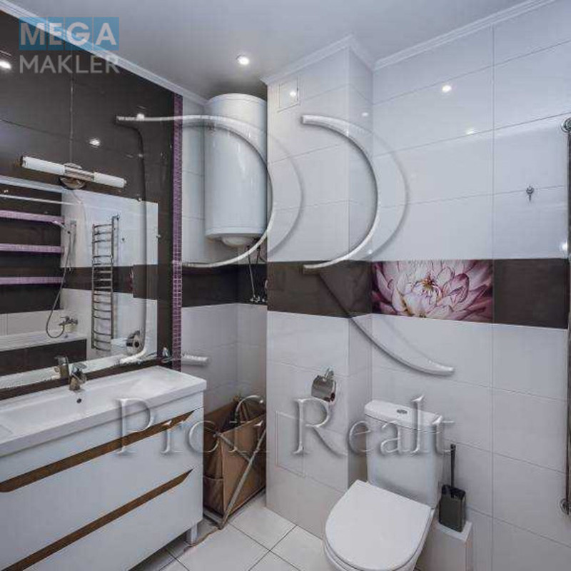 Продаж 3 кімнатної квартири (111/58/18), 10 пов. 12 пов. будинку, <a class="location-link" href="/kiev/" title="Недвижимость Київ">Київ</a>, <a class="location-link" href="/kiev/shevchenkovskij/" title="Недвижимость Шевченківський район">Шевченківський р-н</a>, Дмитрівська вулиця, 75 (изображение 11)