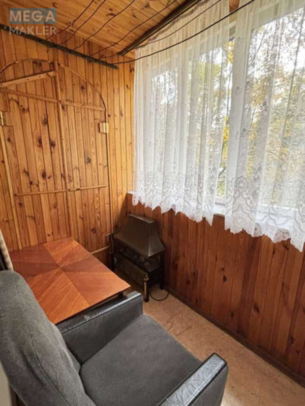 Оренда 3 кімнатної квартири, <a class="location-link" href="/kiev/" title="Недвижимость Київ">Київ</a>, <a class="location-link" href="/kiev/svyatoshinskij/" title="Недвижимость Святошинський район">Святошинський р-н</a>, Гната Юры ул., 2/12 (изображение 13)