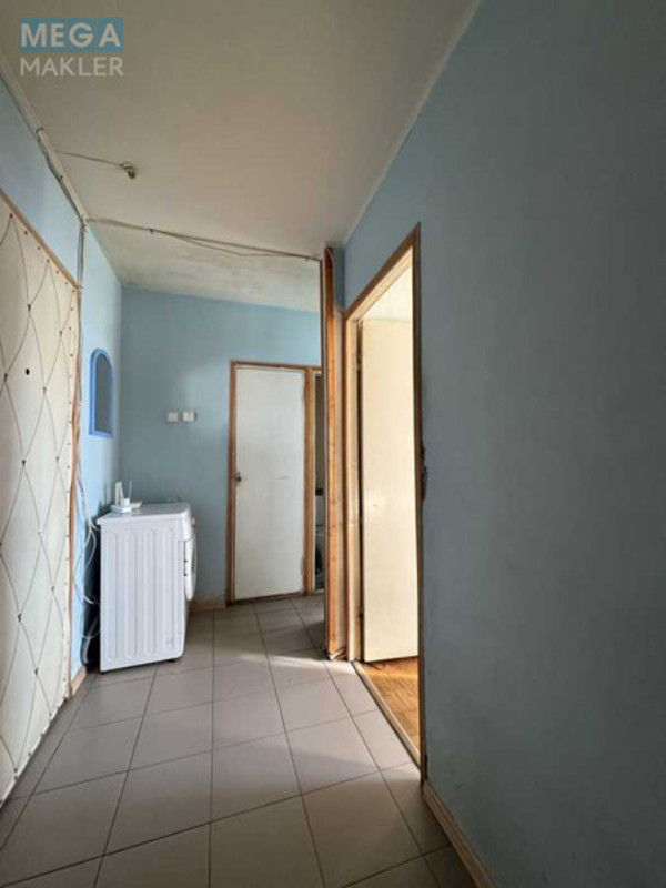 Оренда 2 кімнатної квартири, <a class="location-link" href="/kiev/" title="Недвижимость Київ">Київ</a>, <a class="location-link" href="/kiev/podolskij/" title="Недвижимость Подільський район">Подільський р-н</a>, Свободи просп., 26а (изображение 3)