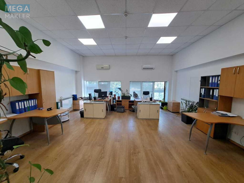 Оренда комерційної нерухомості, 375 кв.м, под офис, <a class="location-link" href="/kiev/" title="Недвижимость Київ">Київ</a>, <a class="location-link" href="/kiev/dneprovskij/" title="Недвижимость Дніпровський район">Дніпровський р-н</a>, Евгения Сверстюка ул., 11 (изображение 3)