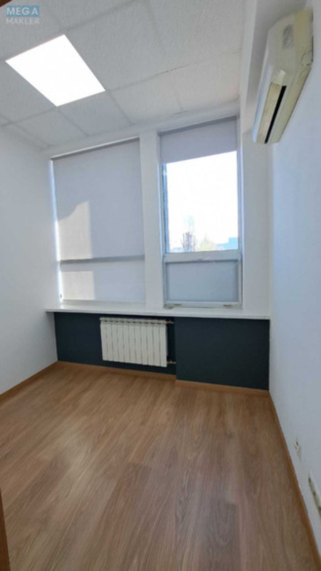 Оренда комерційної нерухомості, 66 кв.м, под офис, <a class="location-link" href="/kiev/" title="Недвижимость Київ">Київ</a>, <a class="location-link" href="/kiev/dneprovskij/" title="Недвижимость Дніпровський район">Дніпровський р-н</a>, Евгения Сверстюка ул., 11б (изображение 5)
