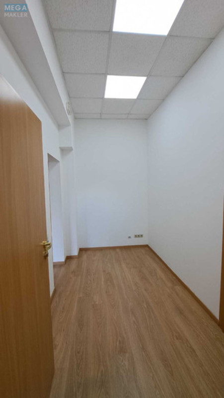 Оренда комерційної нерухомості, 66 кв.м, под офис, <a class="location-link" href="/kiev/" title="Недвижимость Київ">Київ</a>, <a class="location-link" href="/kiev/dneprovskij/" title="Недвижимость Дніпровський район">Дніпровський р-н</a>, Евгения Сверстюка ул., 11б (изображение 8)
