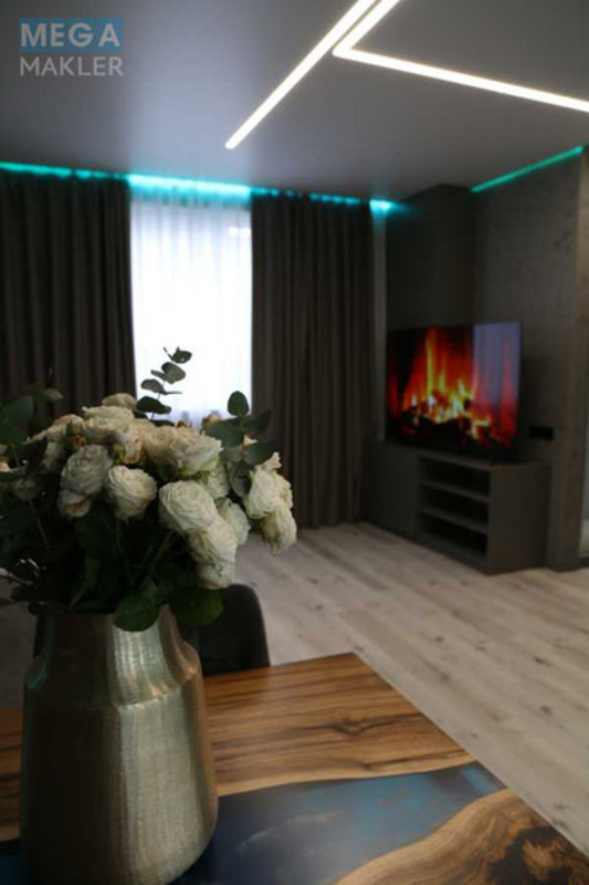 Продаж 2 кімнатної квартири (76/40/25), 2 пов. 2 пов. будинку, <a class="location-link" href="/borispol/" title="Недвижимость Бориспіль">Бориспіль</a>, ясна, 45 (изображение 7)