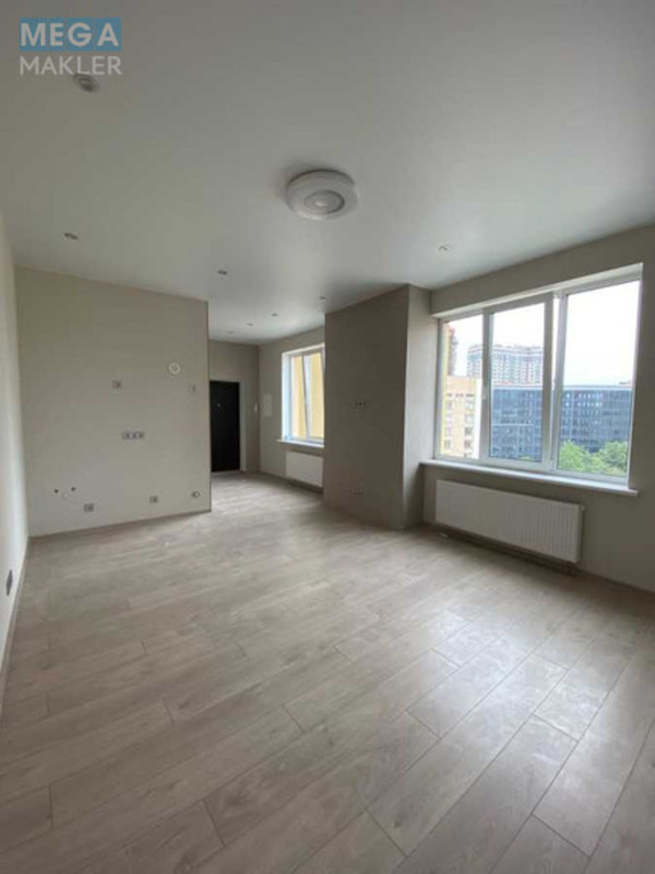 Продаж комерційної нерухомості, 30 кв.м, <a class="location-link" href="/kiev/" title="Недвижимость Київ">Київ</a>, <a class="location-link" href="/kiev/pecherskij/" title="Недвижимость Печерський район">Печерський р-н</a>, Євгена Коновальця вул., 36е (изображение 2)