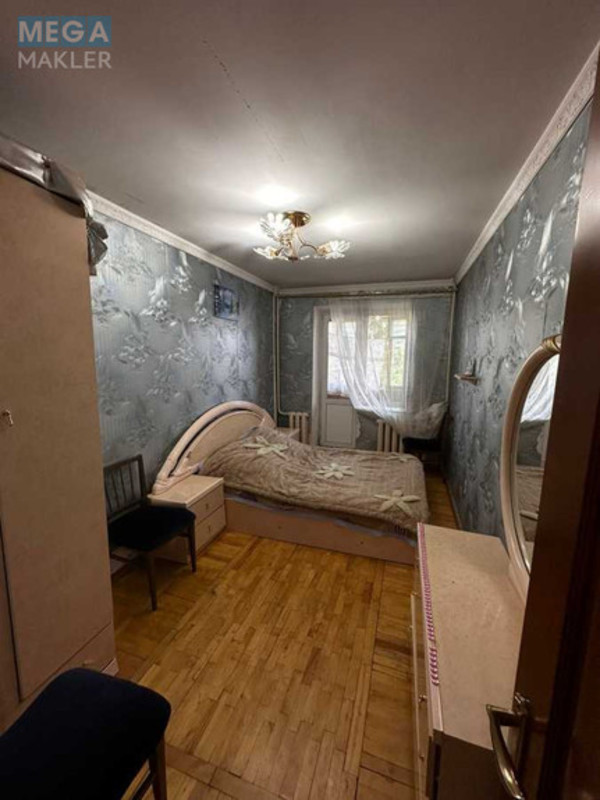 Оренда 3 кімнатної квартири, <a class="location-link" href="/odessa/" title="Недвижимость Одеса">Одеса</a>, <a class="location-link" href="/odessa/malinovskij/" title="Недвижимость Малиновський район">Малиновський р-н</a>, Косвенная, 33 (изображение 2)