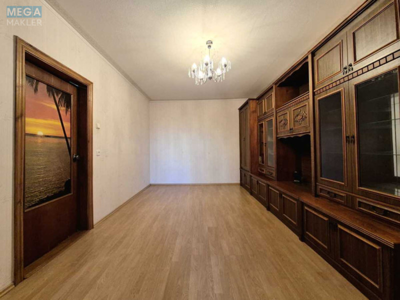 Продаж 3 кімнатної квартири (78/41/8), 3 пов. 15 пов. будинку, <a class="location-link" href="/kiev/" title="Недвижимость Київ">Київ</a>, <a class="location-link" href="/kiev/darnickij/" title="Недвижимость Дарницький район">Дарницький р-н</a>, Ревуцького вул., 7 (изображение 5)