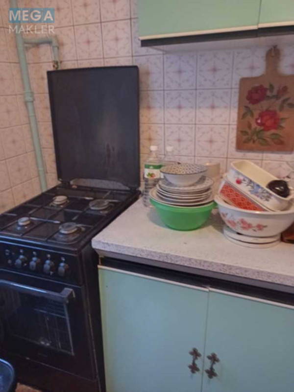 Оренда 3 кімнатної квартири, <a class="location-link" href="/kiev/" title="Недвижимость Київ">Київ</a>, <a class="location-link" href="/kiev/solomenskij/" title="Недвижимость Солом'янський район">Солом'янський р-н</a>, Авиаконструктора Антонова ул., 15 (изображение 13)