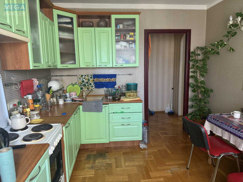 Продаж 3 кімнатної квартири (103/55/12), 7 пов. 16 пов. будинку, <a class="location-link" href="/kiev/" title="Недвижимость Київ">Київ</a>, <a class="location-link" href="/kiev/darnickij/" title="Недвижимость Дарницький район">Дарницький р-н</a>, Анны Ахматовой ул., 43 (изображение 8)