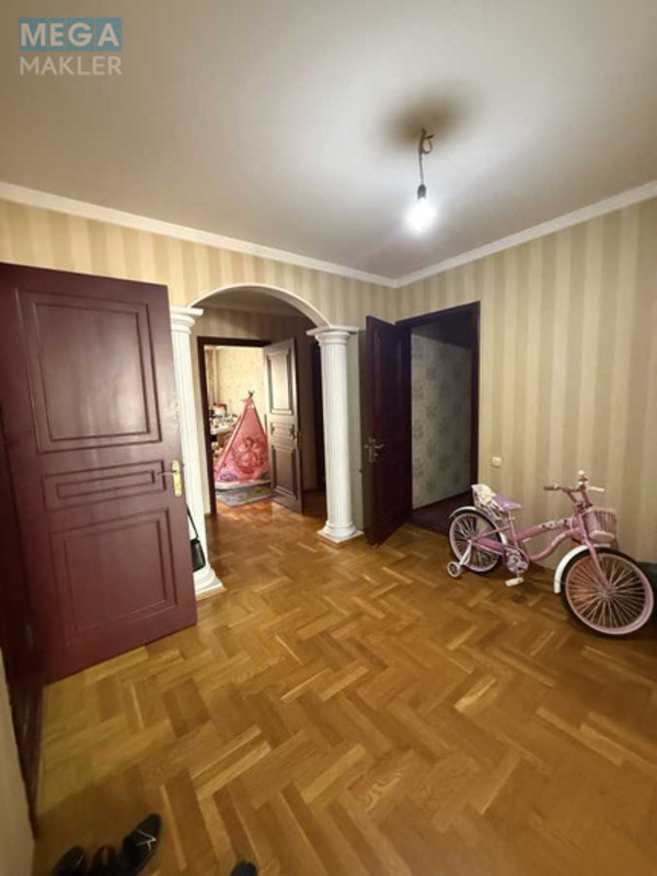 Продаж 3 кімнатної квартири (103/55/12), 7 пов. 16 пов. будинку, <a class="location-link" href="/kiev/" title="Недвижимость Київ">Київ</a>, <a class="location-link" href="/kiev/darnickij/" title="Недвижимость Дарницький район">Дарницький р-н</a>, Анны Ахматовой ул., 43 (изображение 10)