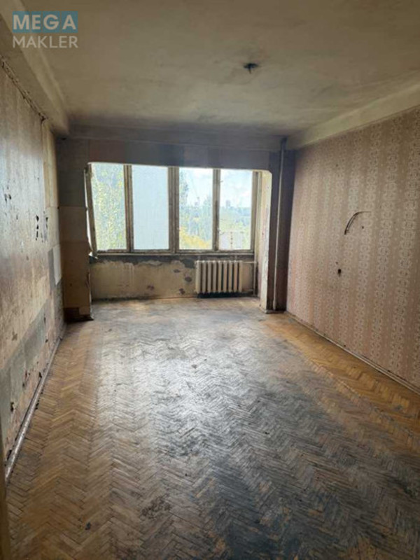 Продаж 2 кімнатної квартири (59/34/8), 6 пов. 9 пов. будинку, <a class="location-link" href="/kiev/" title="Недвижимость Київ">Київ</a>, <a class="location-link" href="/kiev/dneprovskij/" title="Недвижимость Дніпровський район">Дніпровський р-н</a>, Флоренции ул., 10а (изображение 4)
