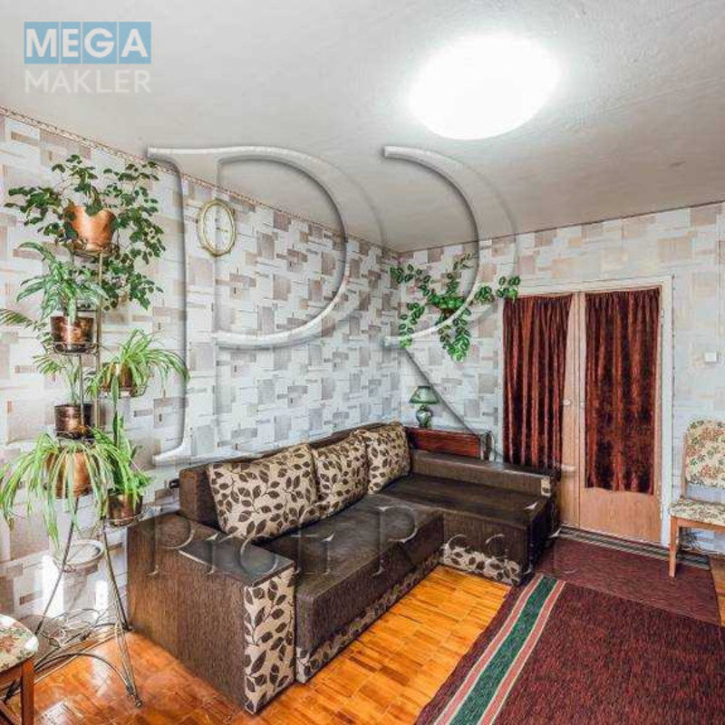 Продаж 2 кімнатної квартири (60/29/8), 11 пов. 12 пов. будинку, <a class="location-link" href="/kiev/" title="Недвижимость Київ">Київ</a>, <a class="location-link" href="/kiev/solomenskij/" title="Недвижимость Солом'янський район">Солом'янський р-н</a>, Гетьмана Вадима вулиця, 46А (изображение 5)