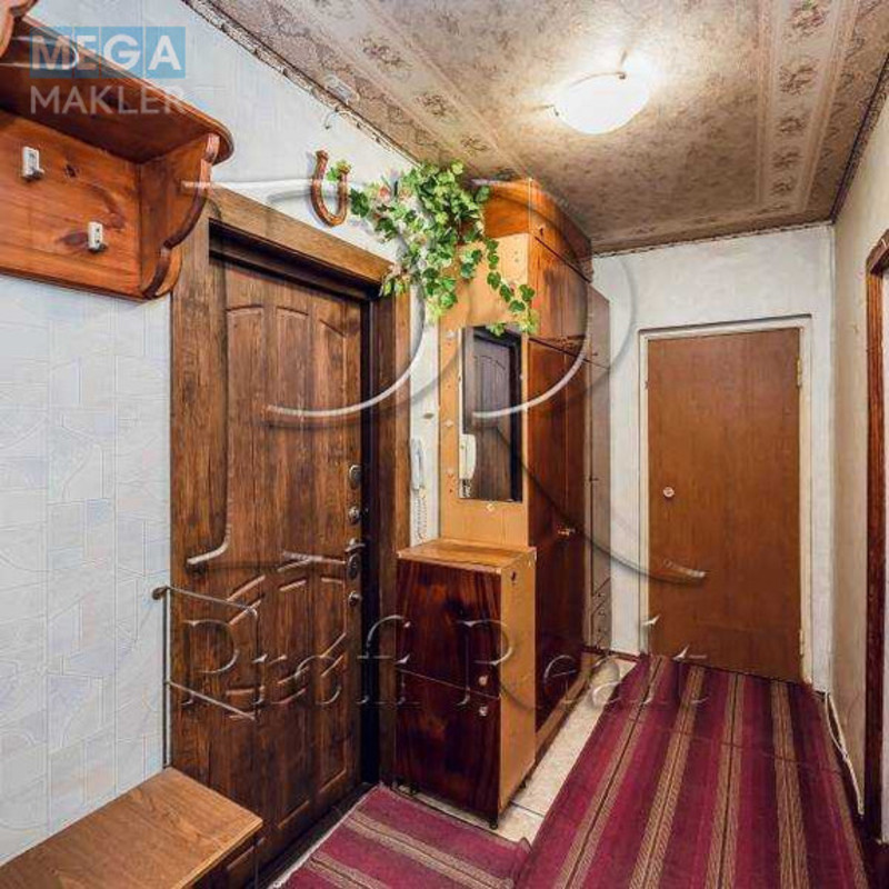 Продаж 2 кімнатної квартири (60/29/8), 11 пов. 12 пов. будинку, <a class="location-link" href="/kiev/" title="Недвижимость Київ">Київ</a>, <a class="location-link" href="/kiev/solomenskij/" title="Недвижимость Солом'янський район">Солом'янський р-н</a>, Гетьмана Вадима вулиця, 46А (изображение 11)