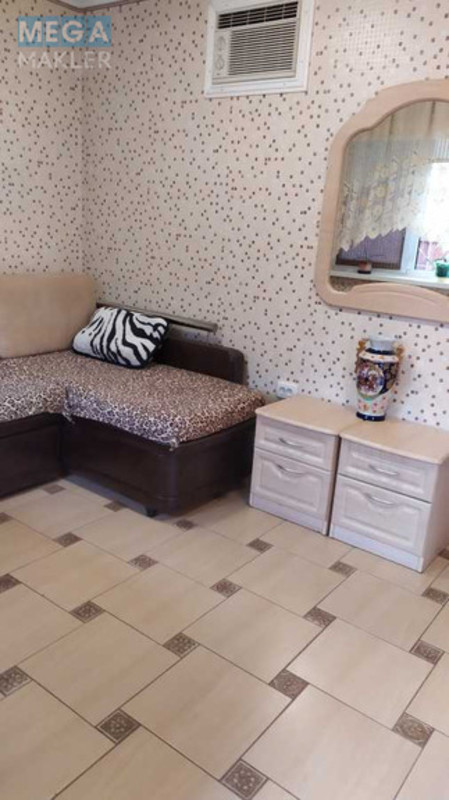 Оренда дома, <a class="location-link" href="/kiev/" title="Недвижимость Київ">Київ</a>, <a class="location-link" href="/kiev/goloseevskij/" title="Недвижимость Голосіївський район">Голосіївський р-н</a>, Гвардійська вул., 35 (изображение 7)