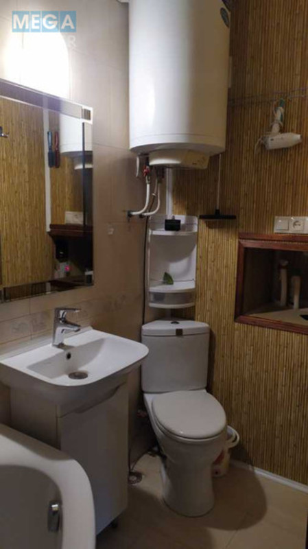 Оренда дома, <a class="location-link" href="/kiev/" title="Недвижимость Київ">Київ</a>, <a class="location-link" href="/kiev/goloseevskij/" title="Недвижимость Голосіївський район">Голосіївський р-н</a>, Гвардійська вул., 35 (изображение 18)
