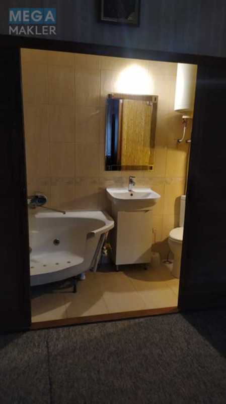 Оренда дома, <a class="location-link" href="/kiev/" title="Недвижимость Київ">Київ</a>, <a class="location-link" href="/kiev/goloseevskij/" title="Недвижимость Голосіївський район">Голосіївський р-н</a>, Гвардійська вул., 35 (изображение 19)