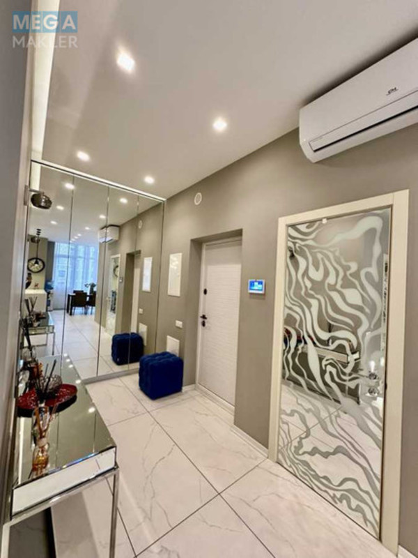 Оренда 3 кімнатної квартири, <a class="location-link" href="/kiev/" title="Недвижимость Київ">Київ</a>, <a class="location-link" href="/kiev/pecherskij/" title="Недвижимость Печерський район">Печерський р-н</a>, Саперне Поле вул., 3 (изображение 7)