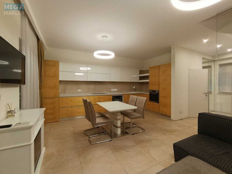 Продаж дома, 2 поверху, 112 кв.м, 3 кімнати, ділянка 1,60 сотка, <a class="location-link" href="/kiev/" title="Недвижимость Київ">Київ</a>, <a class="location-link" href="/kiev/solomenskij/" title="Недвижимость Солом'янський район">Солом'янський р-н</a>, Павла Потоцького вул. (изображение 9)