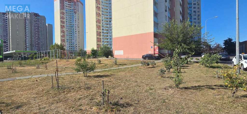 Продаж 1 кімнатної квартири (40/17/9), 21 пов. 25 пов. будинку, <a class="location-link" href="/kiev/" title="Недвижимость Київ">Київ</a>, <a class="location-link" href="/kiev/desnyanskij/" title="Недвижимость Деснянський район">Деснянський р-н</a>, Милославская ул., 2 (изображение 22)