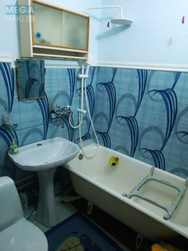 Оренда 1 кімнатної квартири, <a class="location-link" href="/kiev/" title="Недвижимость Київ">Київ</a>, <a class="location-link" href="/kiev/dneprovskij/" title="Недвижимость Дніпровський район">Дніпровський р-н</a>, Космічна вул., 5 (изображение 13)