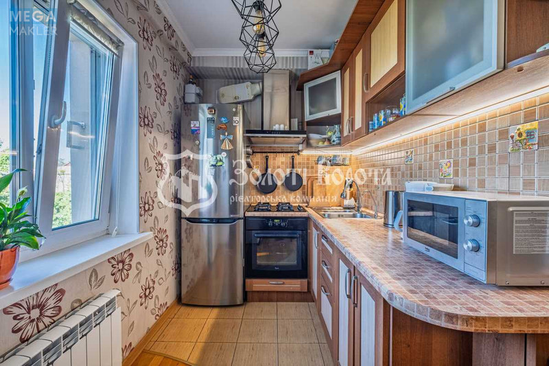 Продаж 2 кімнатної квартири (47/30/7,6), 5 пов. 5 пов. будинку, <a class="location-link" href="/kiev/" title="Недвижимость Київ">Київ</a>, <a class="location-link" href="/kiev/dneprovskij/" title="Недвижимость Дніпровський район">Дніпровський р-н</a>, Запорожця вул., 11а (изображение 8)