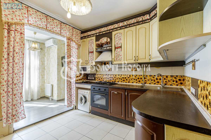 Продаж 2 кімнатної квартири (64/38/14), 1 пов. 6 пов. будинку, <a class="location-link" href="/sofievskaya-borshagovka/" title="Недвижимость Софіївська Борщагівка">Софіївська Борщагівка</a>, Шкільний пров., 2б (изображение 10)