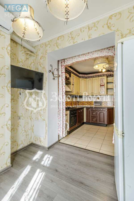 Продаж 2 кімнатної квартири (64/38/14), 1 пов. 6 пов. будинку, <a class="location-link" href="/sofievskaya-borshagovka/" title="Недвижимость Софіївська Борщагівка">Софіївська Борщагівка</a>, Шкільний пров., 2б (изображение 14)