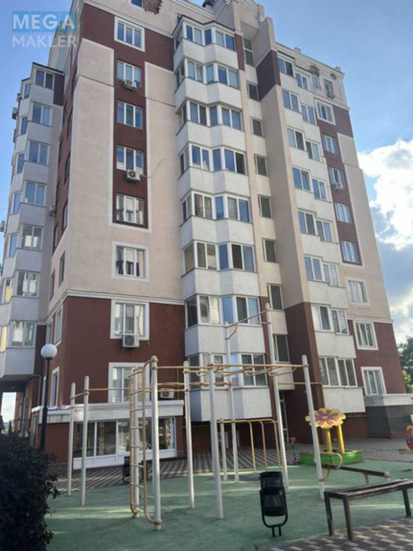 Продаж 3 кімнатної квартири (125/65/25), 9 пов. 9 пов. будинку, <a class="location-link" href="/gostomel/" title="Недвижимость Гостомель">Гостомель</a>, Вереснева, 22 (изображение 12)
