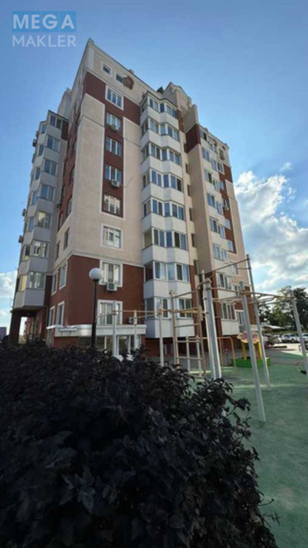 Продаж 3 кімнатної квартири (125/65/25), 9 пов. 9 пов. будинку, <a class="location-link" href="/gostomel/" title="Недвижимость Гостомель">Гостомель</a>, Вереснева, 22 (изображение 14)