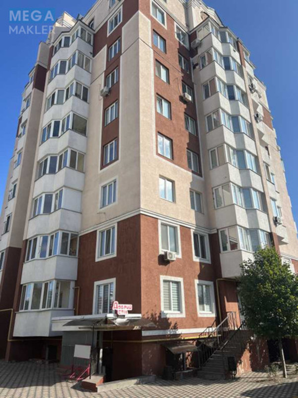 Продаж 3 кімнатної квартири (125/65/25), 9 пов. 9 пов. будинку, <a class="location-link" href="/gostomel/" title="Недвижимость Гостомель">Гостомель</a>, Вереснева, 22 (изображение 20)