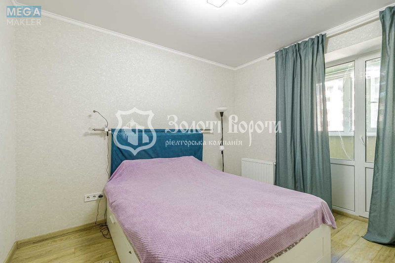 Продаж 3 кімнатної квартири (108/45/25), 16 пов. 17 пов. будинку, <a class="location-link" href="/kiev/" title="Недвижимость Київ">Київ</a>, <a class="location-link" href="/kiev/svyatoshinskij/" title="Недвижимость Святошинський район">Святошинський р-н</a>, Академіка Вернадського бульв., 24 (изображение 4)
