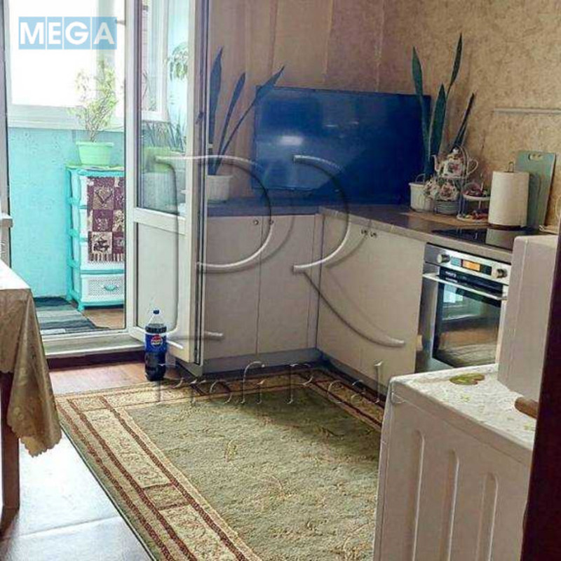 Продаж 3 кімнатної квартири (98/54/15), 12 пов. 25 пов. будинку, <a class="location-link" href="/kiev/" title="Недвижимость Київ">Київ</a>, <a class="location-link" href="/kiev/podolskij/" title="Недвижимость Подільський район">Подільський р-н</a>, Сергія Данченка, 1 (изображение 15)