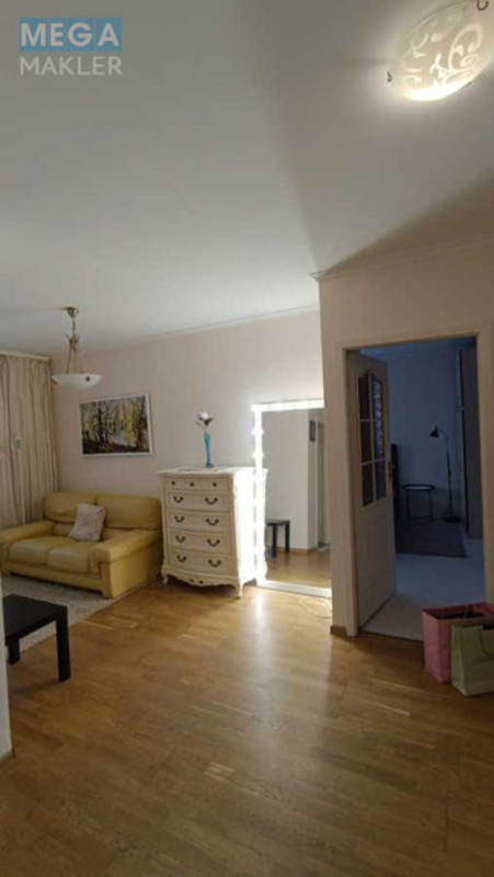 Оренда 2 кімнатної квартири, <a class="location-link" href="/kiev/" title="Недвижимость Київ">Київ</a>, <a class="location-link" href="/kiev/pecherskij/" title="Недвижимость Печерський район">Печерський р-н</a>, Євгена Коновальця вул., 15 (изображение 3)