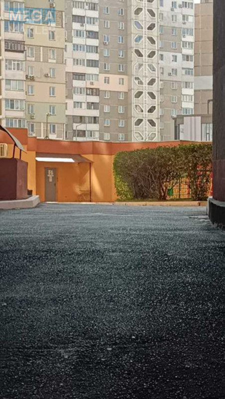 Продаж комерційної нерухомості, 15,40&nbsp;кв.м, <a class="location-link" href="/kiev/" title="Недвижимость Київ">Київ</a>, <a class="location-link" href="/kiev/darnickij/" title="Недвижимость Дарницький район">Дарницький р-н</a>, Олександра Мишуги вул., 2 (изображение 5)