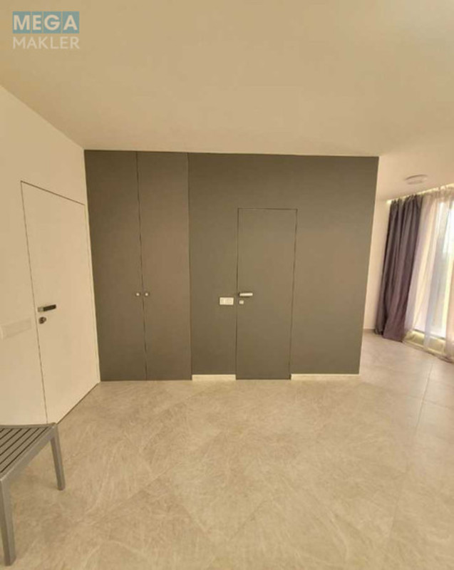 Продаж 1 кімнатної квартири (40/?/?), 1 пов. 5 пов. будинку, <a class="location-link" href="/kiev/" title="Недвижимость Київ">Київ</a>, <a class="location-link" href="/kiev/goloseevskij/" title="Недвижимость Голосіївський район">Голосіївський р-н</a>, Козацька вул. (изображение 2)