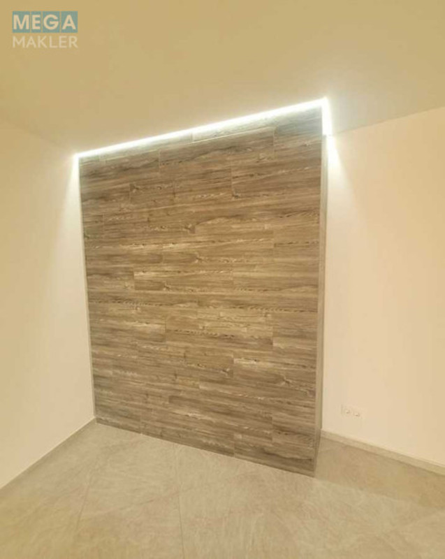 Продаж 1 кімнатної квартири (40/?/?), 1 пов. 5 пов. будинку, <a class="location-link" href="/kiev/" title="Недвижимость Київ">Київ</a>, <a class="location-link" href="/kiev/goloseevskij/" title="Недвижимость Голосіївський район">Голосіївський р-н</a>, Козацька вул. (изображение 10)