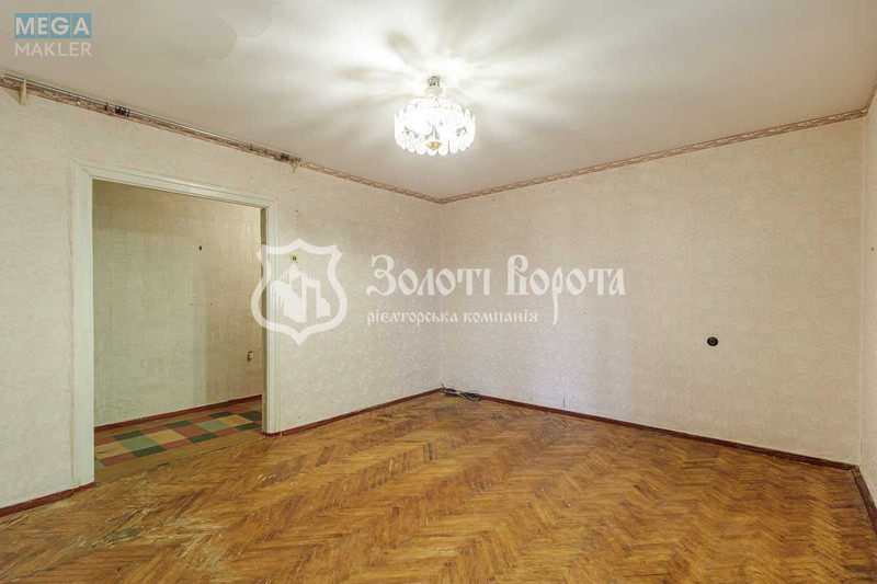 Продаж 1 кімнатної квартири (40/17/5), 2 пов. 9 пов. будинку, <a class="location-link" href="/kiev/" title="Недвижимость Київ">Київ</a>, <a class="location-link" href="/kiev/pecherskij/" title="Недвижимость Печерський район">Печерський р-н</a>, Суворова вул., 18/20 (изображение 3)