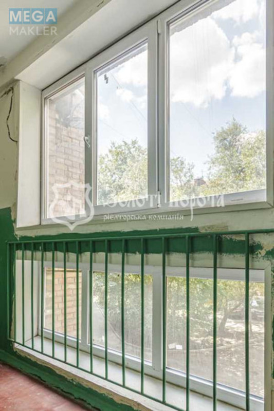 Продаж 1 кімнатної квартири (40/17/5), 2 пов. 9 пов. будинку, <a class="location-link" href="/kiev/" title="Недвижимость Київ">Київ</a>, <a class="location-link" href="/kiev/pecherskij/" title="Недвижимость Печерський район">Печерський р-н</a>, Суворова вул., 18/20 (изображение 15)