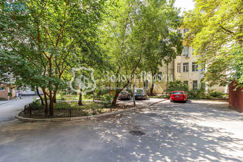 Продаж 1 кімнатної квартири (40/17/5), 2 пов. 9 пов. будинку, <a class="location-link" href="/kiev/" title="Недвижимость Київ">Київ</a>, <a class="location-link" href="/kiev/pecherskij/" title="Недвижимость Печерський район">Печерський р-н</a>, Суворова вул., 18/20 (изображение 18)