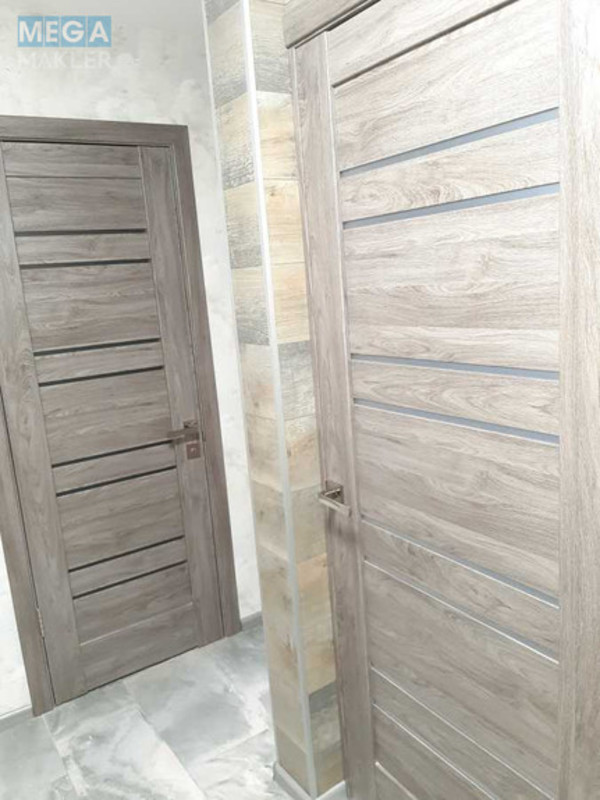 Оренда 1 кімнатної квартири, <a class="location-link" href="/kiev/" title="Недвижимость Київ">Київ</a>, <a class="location-link" href="/kiev/obolonskij/" title="Недвижимость Оболонський район">Оболонський р-н</a>, Оболонская пл., 1 (изображение 18)