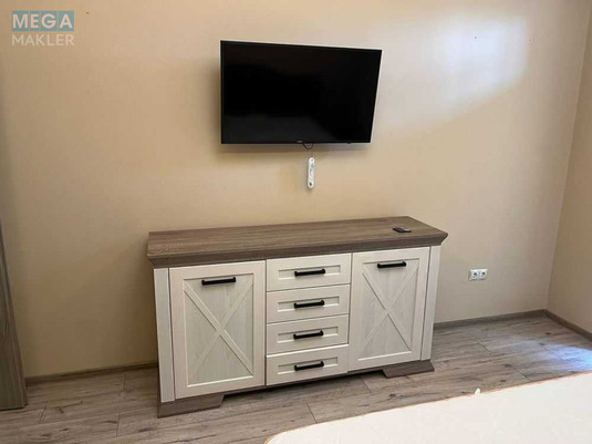 Продаж 3 кімнатної квартири (94/?/12), 4 пов. 5 пов. будинку, <a class="location-link" href="/uzhgorod/" title="Недвижимость Ужгород">Ужгород</a>, Вул.Володимирська (изображение 13)