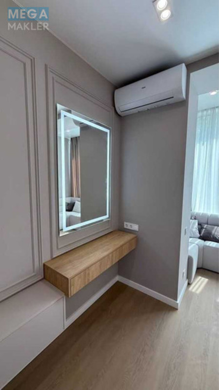 Новобудова, 5 поверхів, <a class="location-link" href="/uzhgorod/" title="Недвижимость Ужгород">Ужгород</a>, вул.Капушанська (изображение 8)