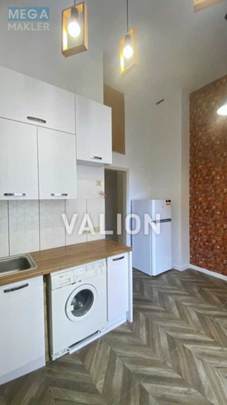 Продаж 3 кімнатної квартири (78/42/12), 2 пов. 5 пов. будинку, <a class="location-link" href="/kiev/" title="Недвижимость Київ">Київ</a>, <a class="location-link" href="/kiev/shevchenkovskij/" title="Недвижимость Шевченківський район">Шевченківський р-н</a>, Михайловский пер., 17 (изображение 5)