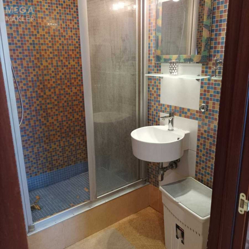 Оренда 3 кімнатної квартири, <a class="location-link" href="/kiev/" title="Недвижимость Київ">Київ</a>, <a class="location-link" href="/kiev/goloseevskij/" title="Недвижимость Голосіївський район">Голосіївський р-н</a>, Лобановского просп., 126г (изображение 18)