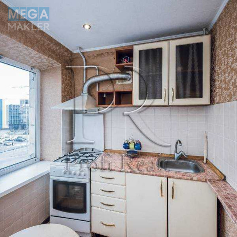 Продаж 1 кімнатної квартири (31/17/5), 4 пов. 9 пов. будинку, <a class="location-link" href="/kiev/" title="Недвижимость Київ">Київ</a>, <a class="location-link" href="/kiev/goloseevskij/" title="Недвижимость Голосіївський район">Голосіївський р-н</a>, Голосіївський проспект, 17 (изображение 10)