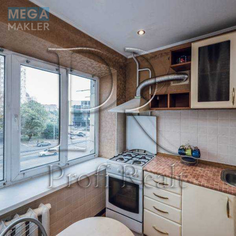 Продаж 1 кімнатної квартири (31/17/5), 4 пов. 9 пов. будинку, <a class="location-link" href="/kiev/" title="Недвижимость Київ">Київ</a>, <a class="location-link" href="/kiev/goloseevskij/" title="Недвижимость Голосіївський район">Голосіївський р-н</a>, Голосіївський проспект, 17 (изображение 11)