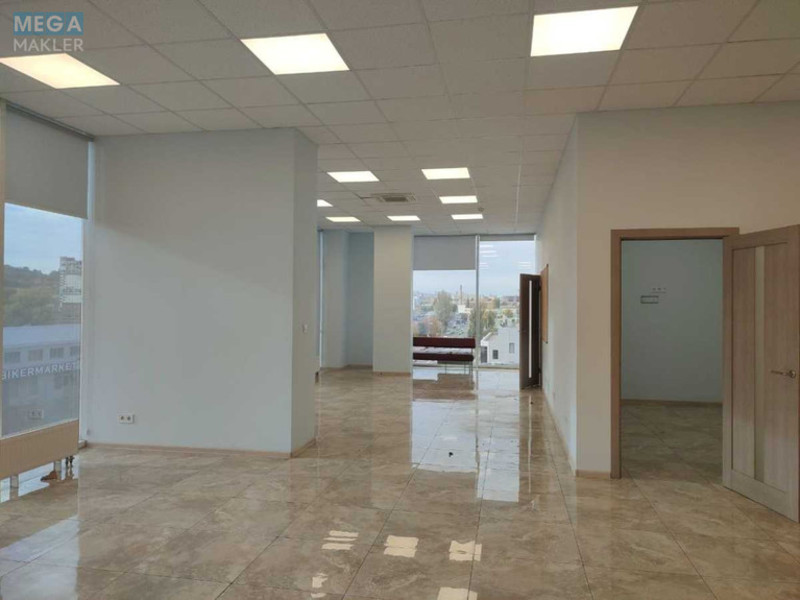 Оренда комерційної нерухомості, 161&nbsp;кв.м, под офис, <a class="location-link" href="/kiev/" title="Недвижимость Київ">Київ</a>, <a class="location-link" href="/kiev/podolskij/" title="Недвижимость Подільський район">Подільський р-н</a>, Новоконстантиновская ул., 2а (изображение 5)