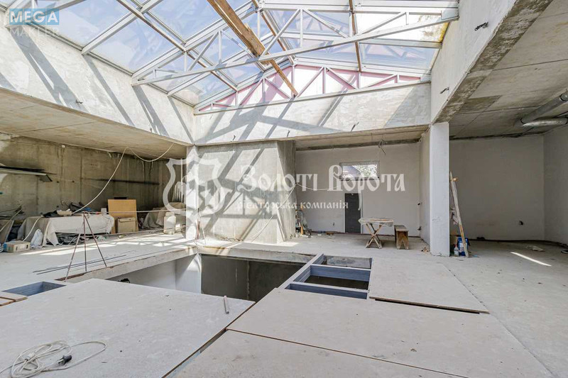 Продаж дома, 2&nbsp;поверху, 444&nbsp;кв.м, 4&nbsp;кімнати, ділянка 4&nbsp;сотки, <a class="location-link" href="/kiev/" title="Недвижимость Київ">Київ</a>, <a class="location-link" href="/kiev/pecherskij/" title="Недвижимость Печерський район">Печерський р-н</a>, Звіринецька вул., 83/29 (изображение 3)